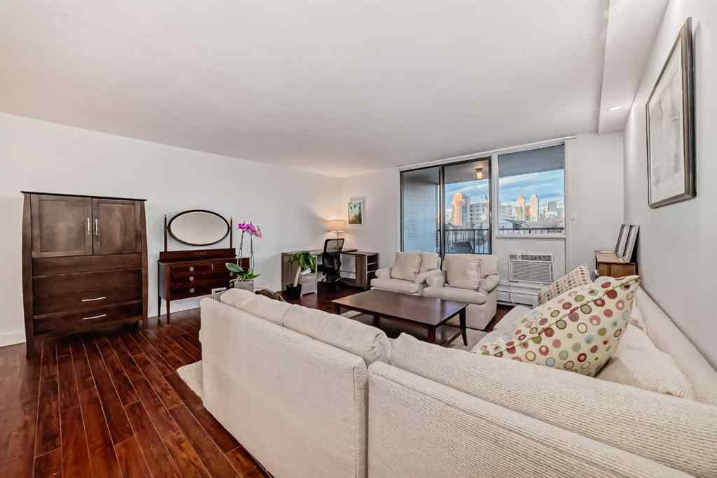 MLS® A2209379 - Unit #4B 133 25 Avenue SW in Mission Calgary, Residential