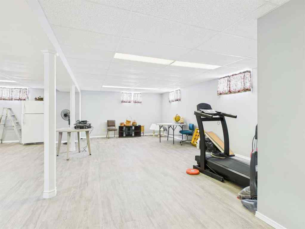 MLS® A2209380 - 5016 56 Street  in NONE Glendon, Residential