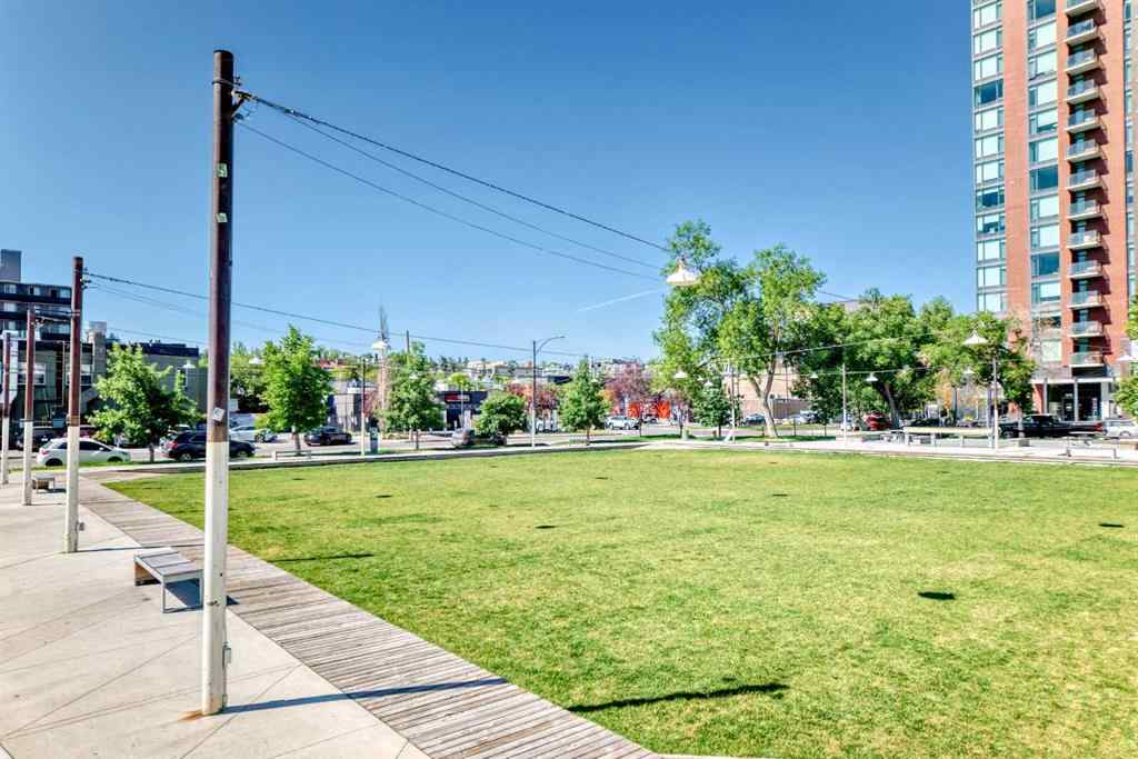 MLS® A2209396 - Unit #305 1225 15 Avenue SW in Beltline Calgary, Residential