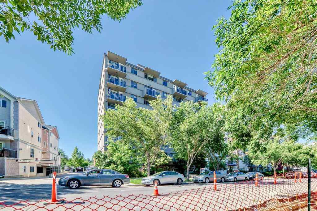 MLS® A2209396 - Unit #305 1225 15 Avenue SW in Beltline Calgary, Residential