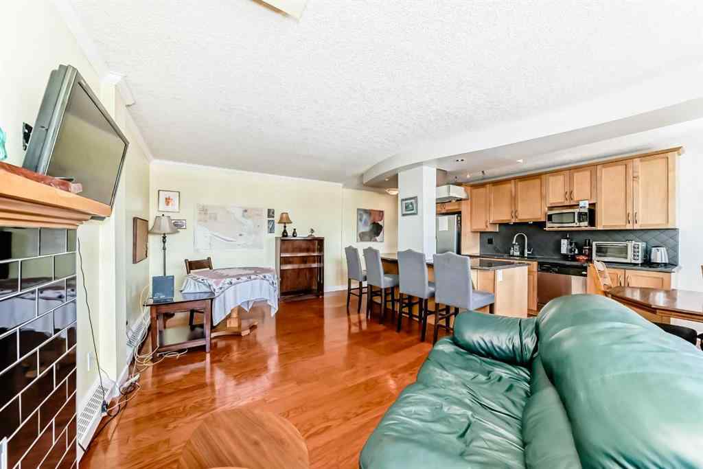 MLS® A2209396 - Unit #305 1225 15 Avenue SW in Beltline Calgary, Residential