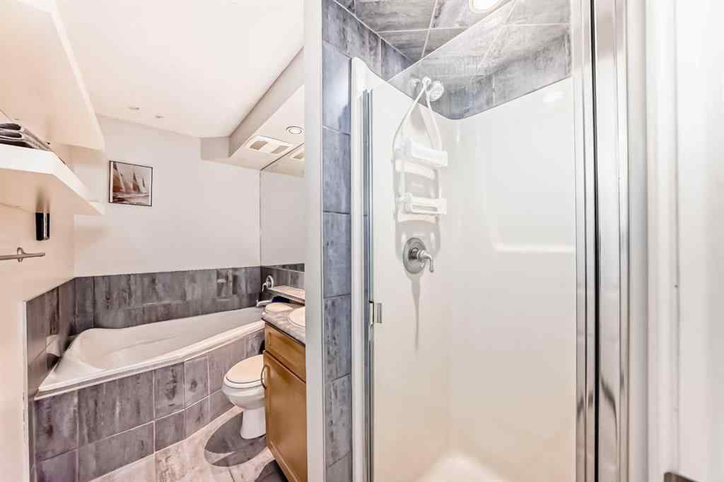 MLS® A2209396 - Unit #305 1225 15 Avenue SW in Beltline Calgary, Residential