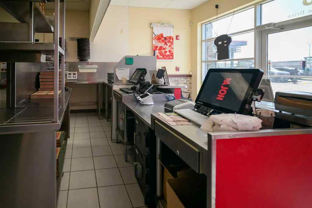 MLS® A2209398 - Unit #605 200 Southridge Drive  in Westmount_OK Okotoks, Commercial