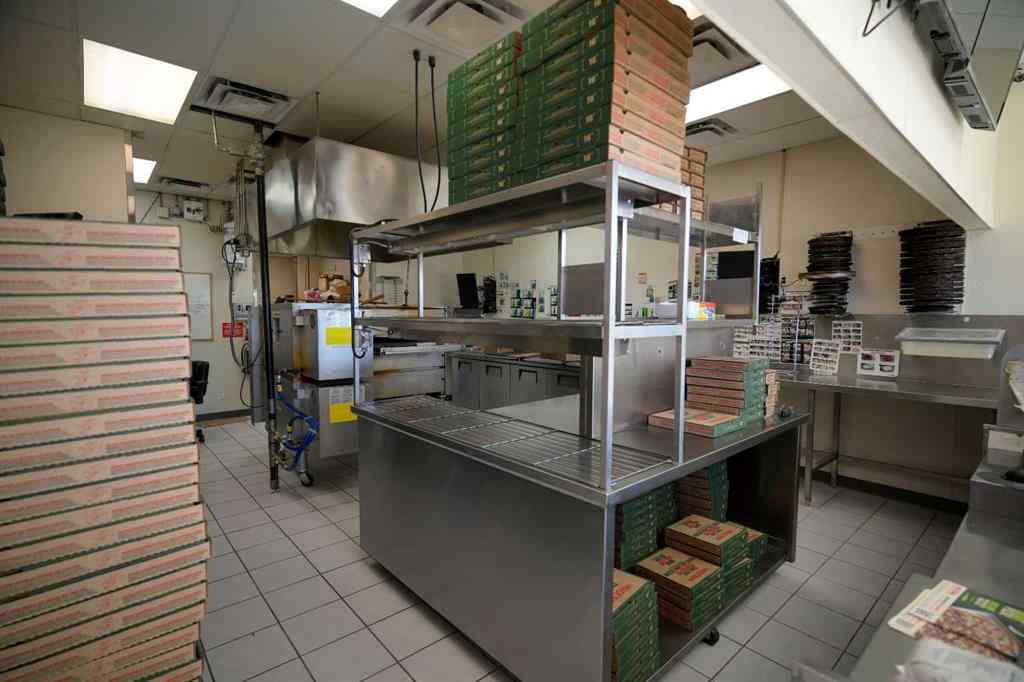 MLS® A2209398 - Unit #605 200 Southridge Drive  in Westmount_OK Okotoks, Commercial
