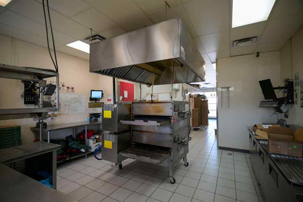 MLS® A2209398 - Unit #605 200 Southridge Drive  in Westmount_OK Okotoks, Commercial
