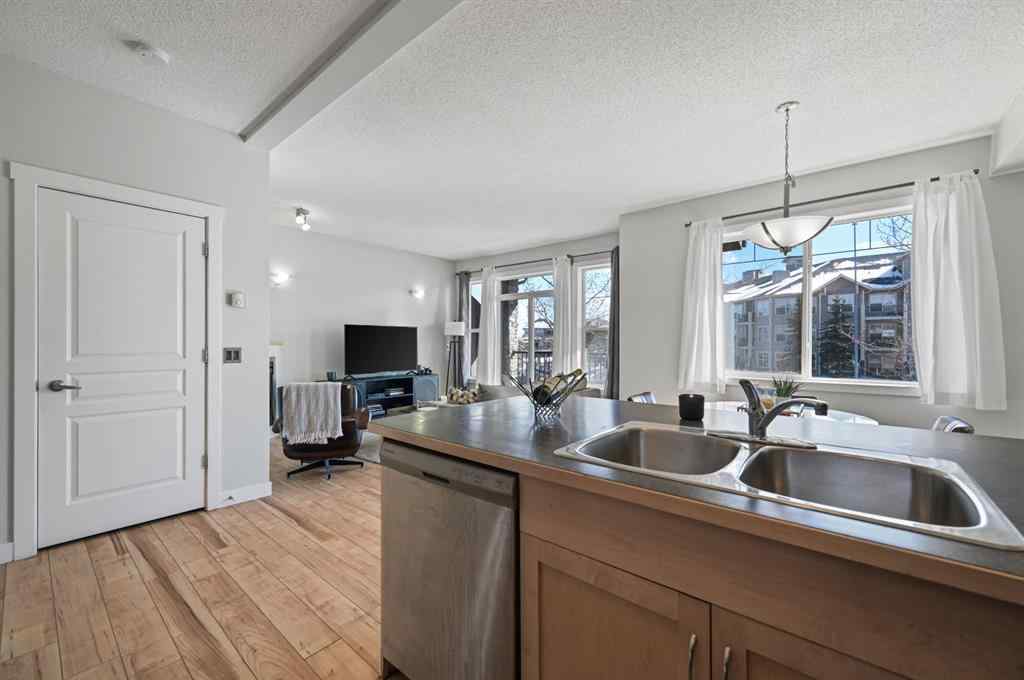 MLS® A2209420 - Unit #2205 211 Aspen Stone Boulevard SW in Aspen Woods Calgary, Residential