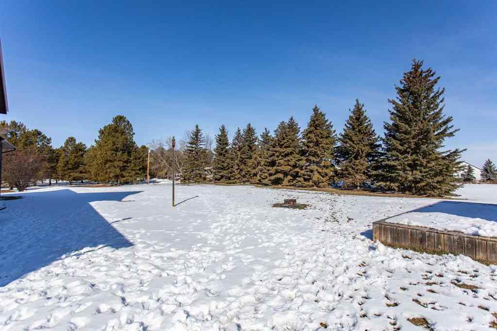 MLS® A2209572 - 6104 47 Avenue  in City Center North West Wetaskiwin, Residential