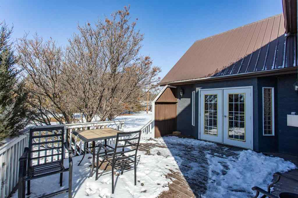 MLS® A2209572 - 6104 47 Avenue  in City Center North West Wetaskiwin, Residential