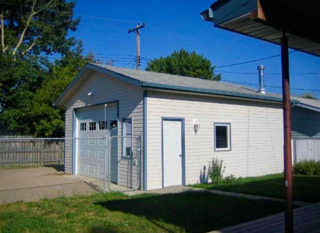 MLS® A2209598 - 5028 47 Street  in Provost Provost, Residential
