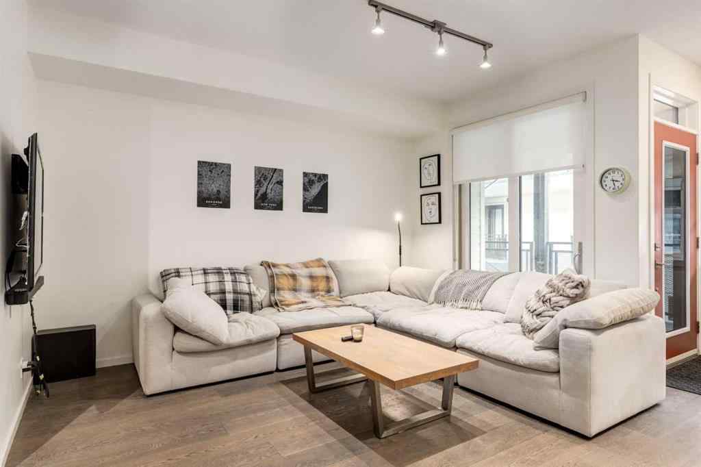 MLS® A2209665 - Unit #309 1719 9A Street SW in Lower Mount Royal Calgary, Residential