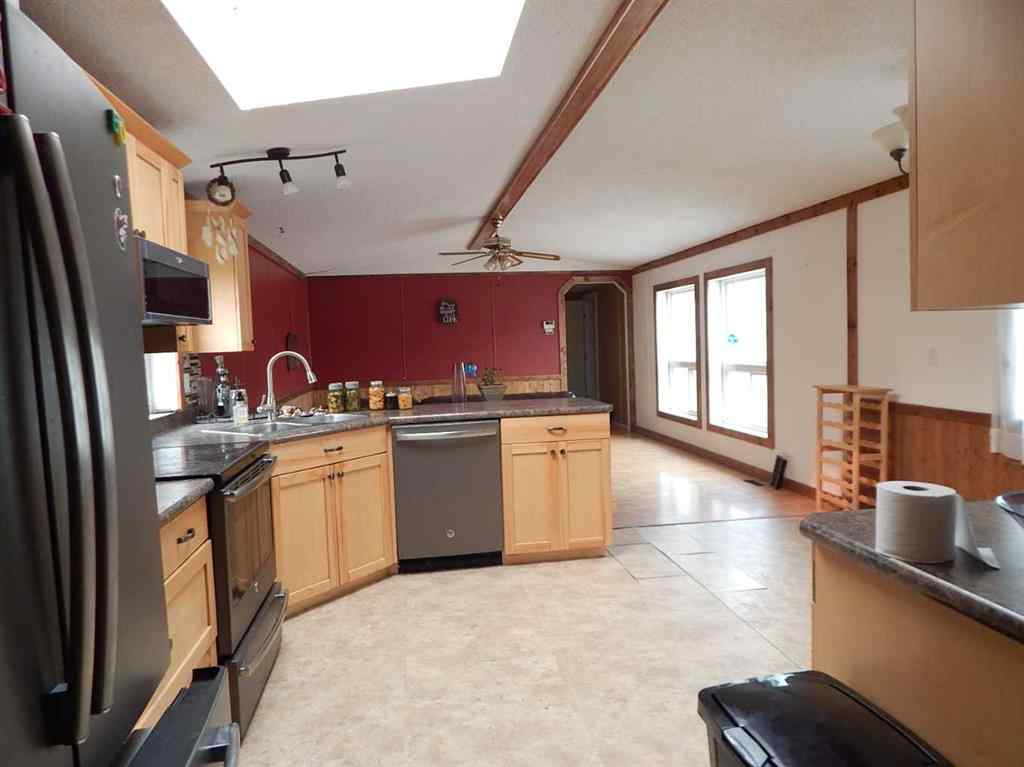 MLS® A2209699 -  18577 TWP RD 1104   in NONE Rural Mackenzie County, Residential