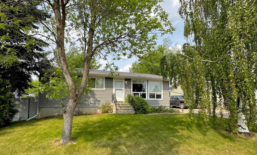 MLS® A2209719 - 4922 53 Avenue  in NONE Kitscoty, Residential