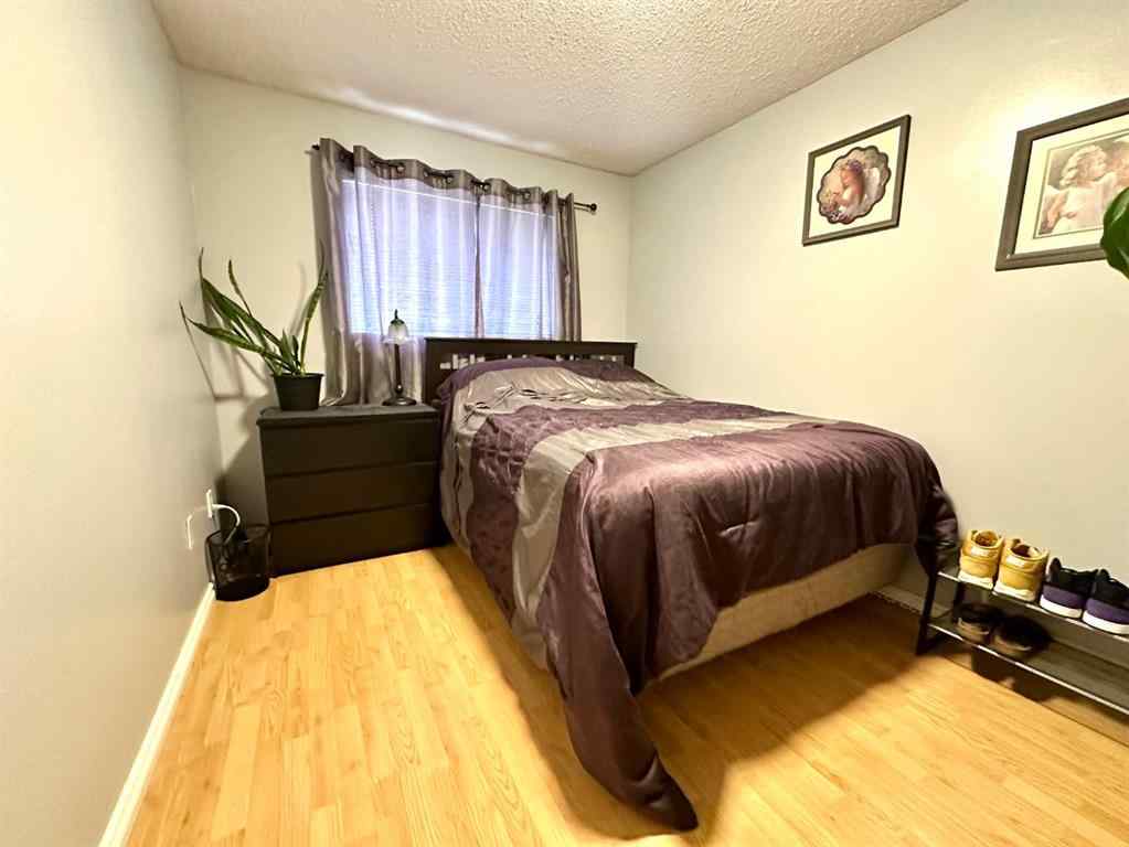 MLS® A2209719 - 4922 53 Avenue  in NONE Kitscoty, Residential