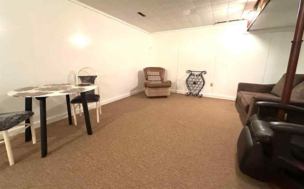 MLS® A2209719 - 4922 53 Avenue  in NONE Kitscoty, Residential