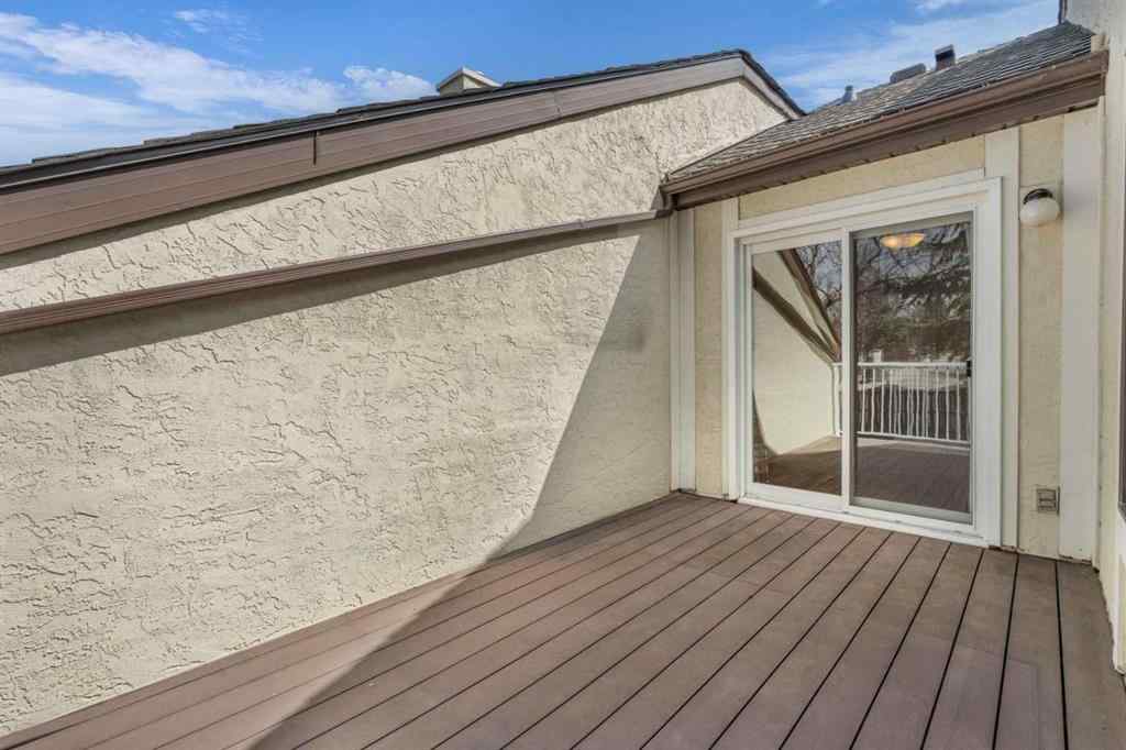 MLS® A2209725 - 11 Coach Side Terrace SW in Coach Hill Calgary, Residential