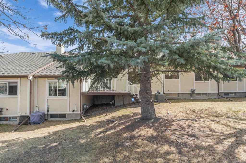 MLS® A2209725 - 11 Coach Side Terrace SW in Coach Hill Calgary, Residential
