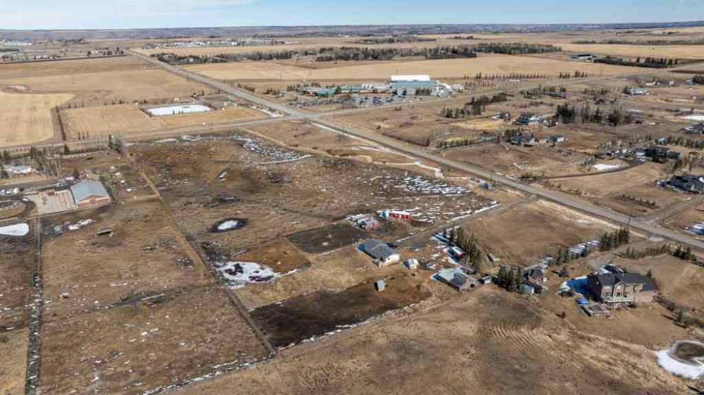 MLS® A2209793 - 243201 Range Road 33   in Springbank Rural Rocky View County, Residential