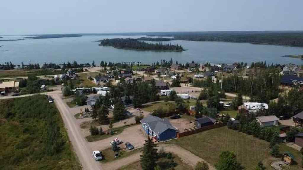 MLS® A2209838 - 406 Ash Avenue  in NONE Lac Des Iles, Residential