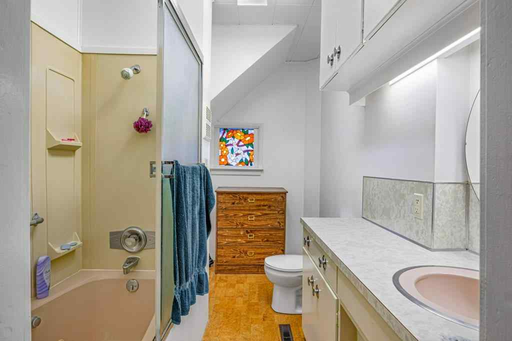 MLS® A2209880 - 412 Cougar Street  in NONE Banff, Residential