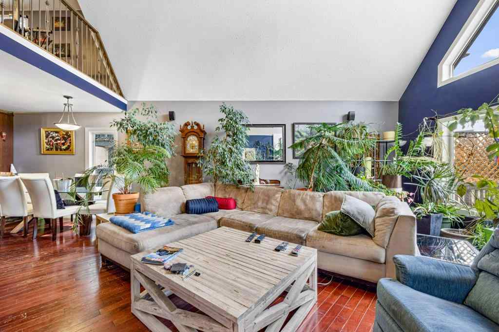MLS® A2209880 - 412 Cougar Street  in NONE Banff, Residential