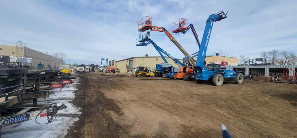 MLS® A2209888 - 7895 50 Avenue  in Northlands Industrial Park Red Deer, Commercial