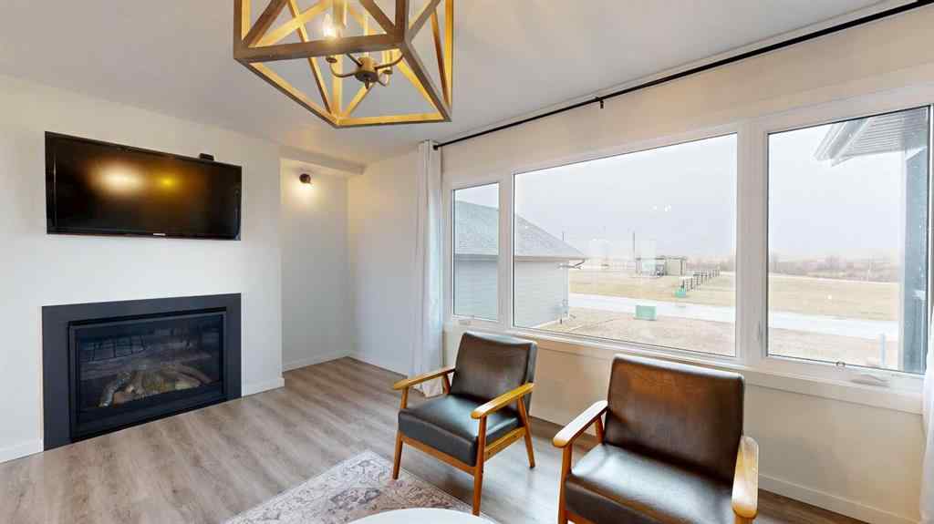 MLS® A2209956 - 13 Marina View Close  in Rochon Sands Estate Rural Stettler No. 6, County of, Residential