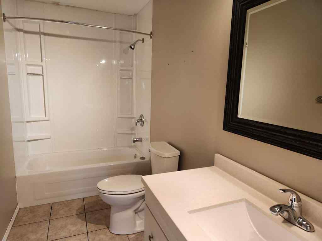 MLS® A2210140 - 5002 53 Avenue  in Kitscoty Kitscoty, Residential