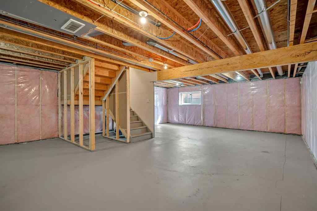 MLS® A2210254 - 82 Belvedere Green SE in Belvedere Calgary, Residential