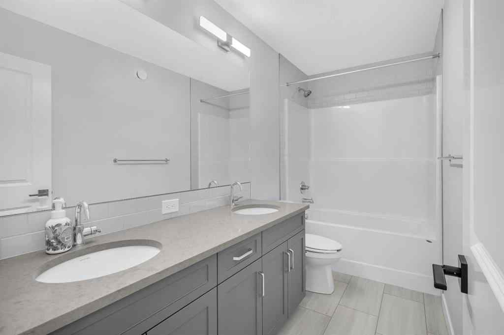 MLS® A2210254 - 82 Belvedere Green SE in Belvedere Calgary, Residential
