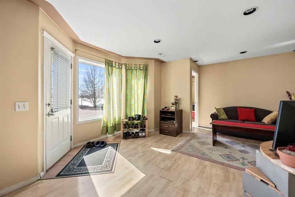 MLS® A2210281 - 146 Coral Shores Cape NE in Coral Springs Calgary, Residential
