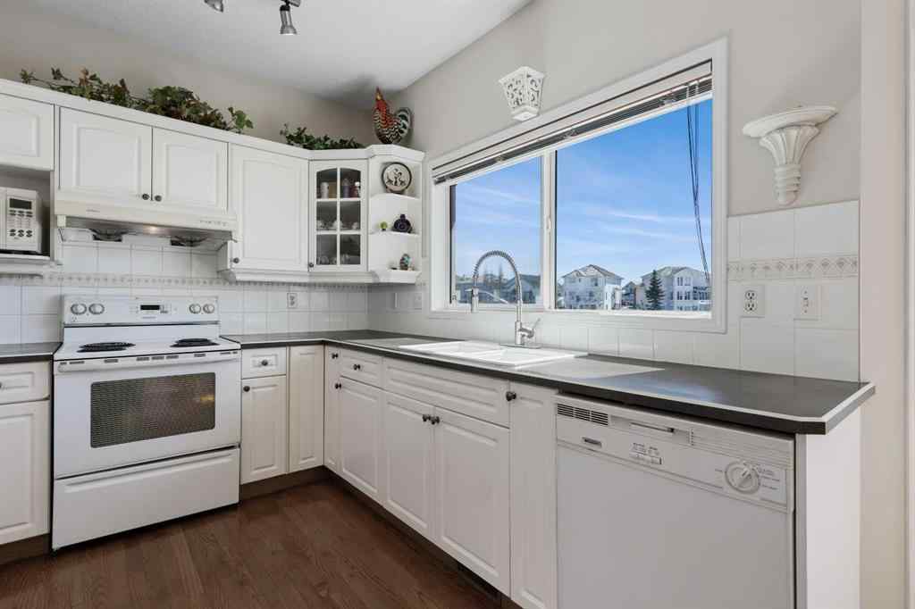 MLS® A2210281 - 146 Coral Shores Cape NE in Coral Springs Calgary, Residential