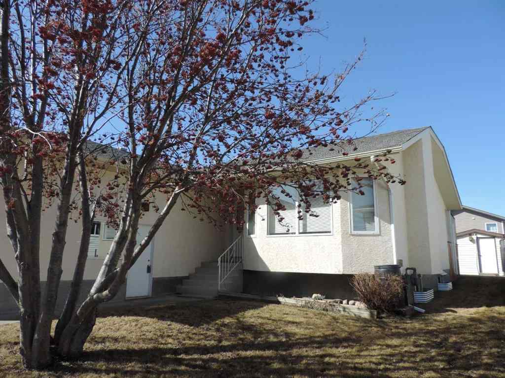 MLS® A2210288 - 5314 44 Street  in NONE Rimbey, Residential
