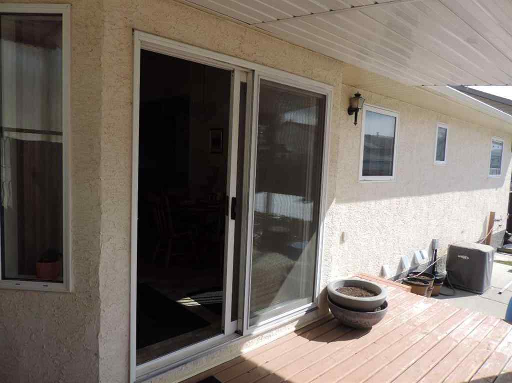MLS® A2210288 - 5314 44 Street  in NONE Rimbey, Residential