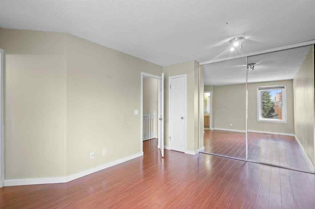 MLS® A2210307 - 22 Coachway Gardens SW in Coach Hill Calgary, Residential