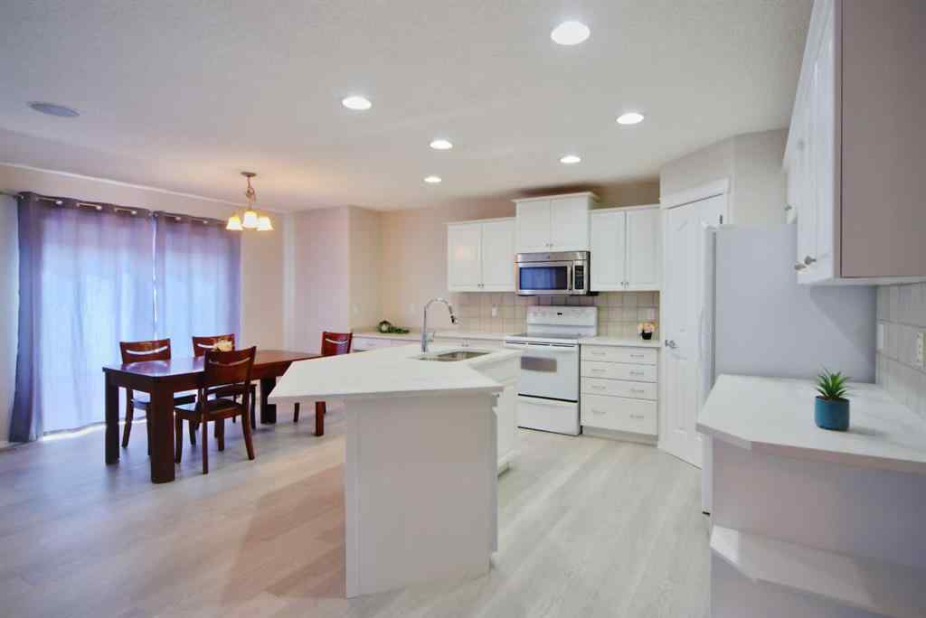 MLS® A2210333 - 133 Panamount Court NW in Panorama Hills Calgary, Residential