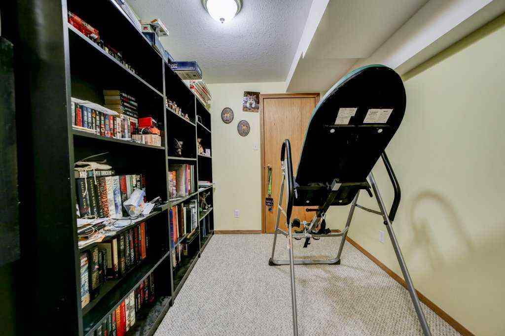 MLS® A2210346 - 8638 21 Avenue  in NONE Coleman, Residential