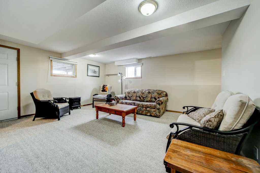 MLS® A2210346 - 8638 21 Avenue  in NONE Coleman, Residential