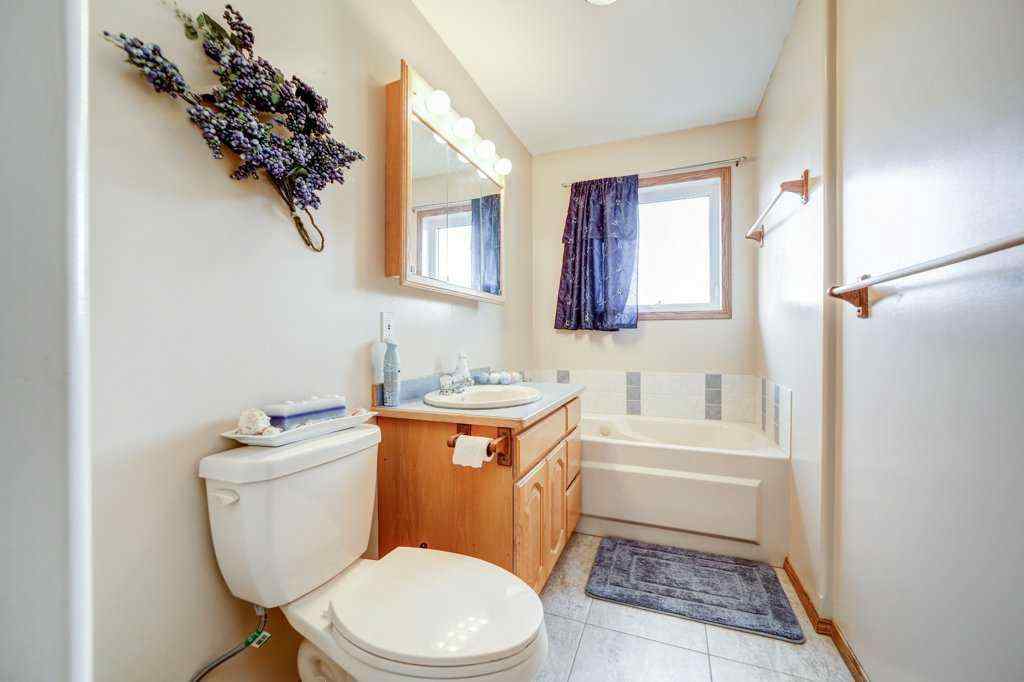 MLS® A2210346 - 8638 21 Avenue  in NONE Coleman, Residential