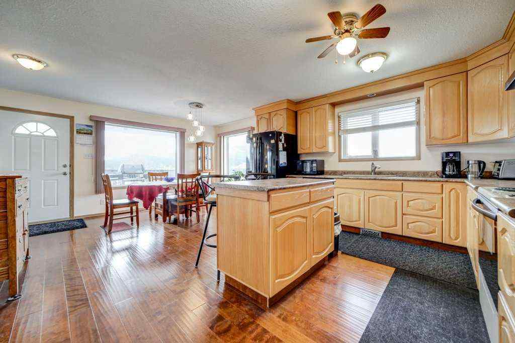 MLS® A2210346 - 8638 21 Avenue  in NONE Coleman, Residential