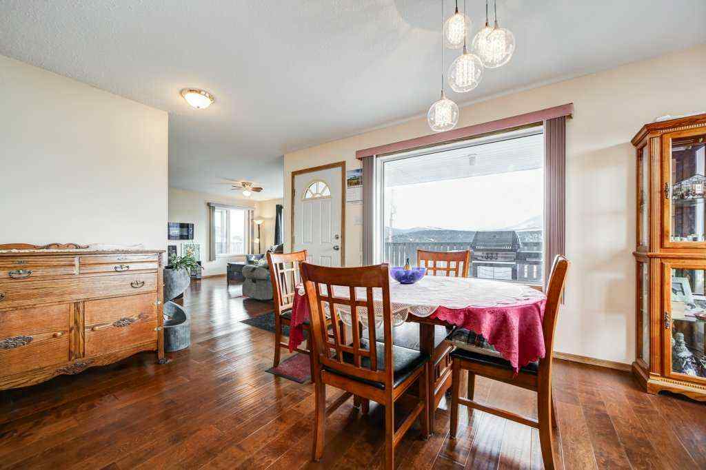 MLS® A2210346 - 8638 21 Avenue  in NONE Coleman, Residential