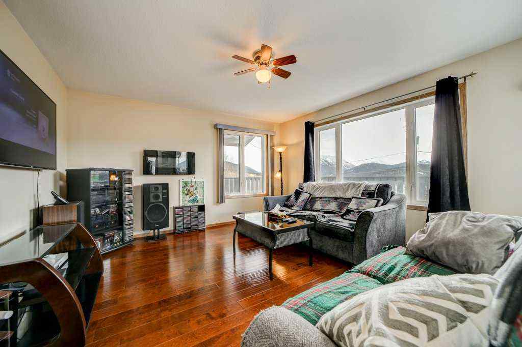 MLS® A2210346 - 8638 21 Avenue  in NONE Coleman, Residential