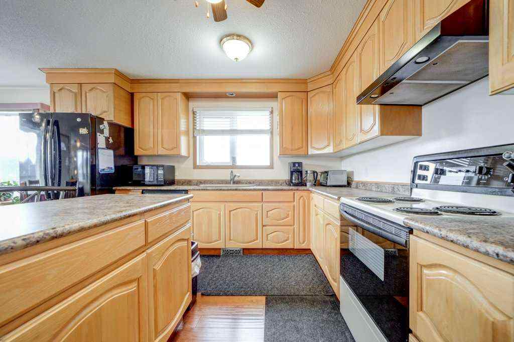 MLS® A2210346 - 8638 21 Avenue  in NONE Coleman, Residential