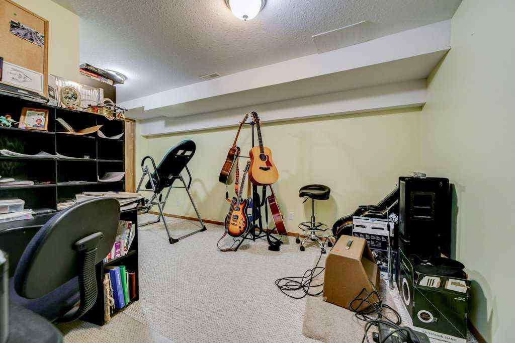 MLS® A2210346 - 8638 21 Avenue  in NONE Coleman, Residential