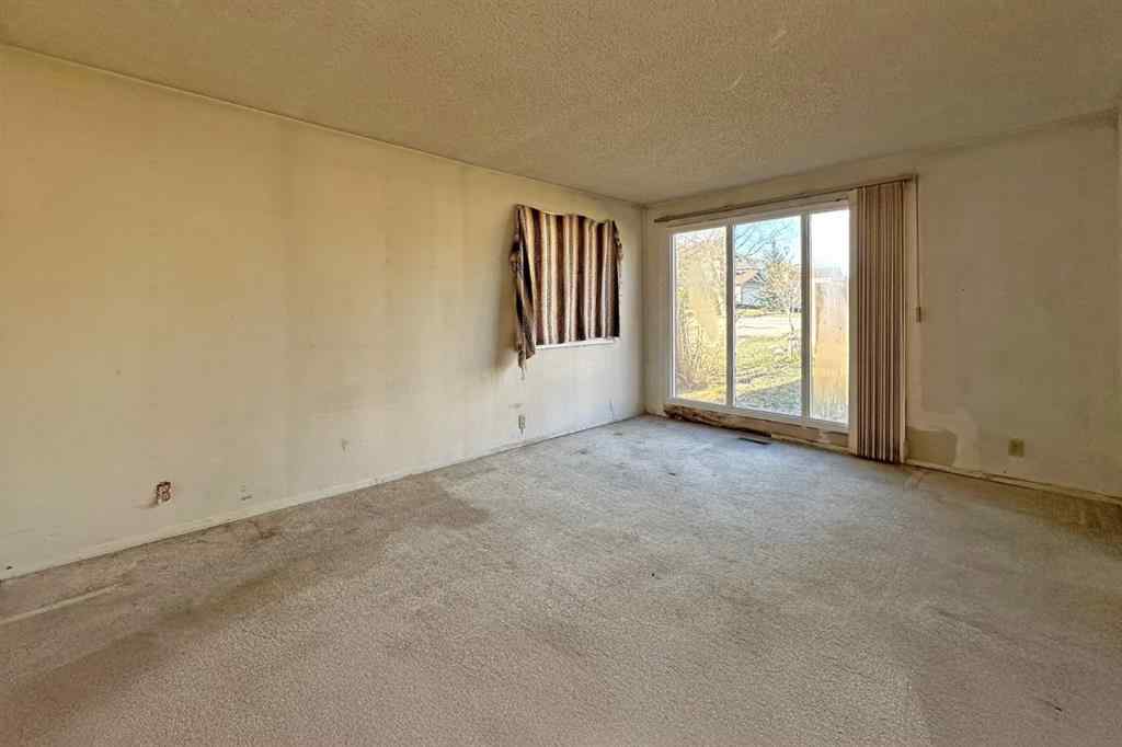 MLS® A2210362 - 648 West Chestermere Drive  in NONE Chestermere, Residential