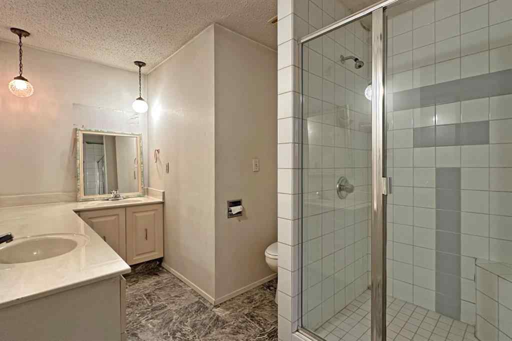 MLS® A2210362 - 648 West Chestermere Drive  in NONE Chestermere, Residential