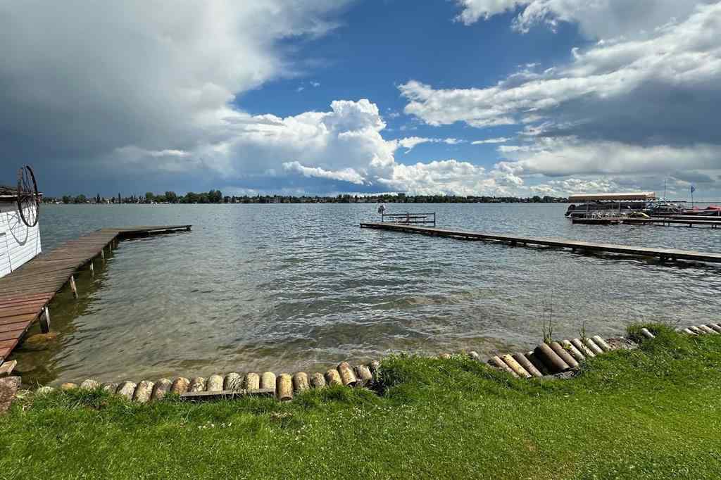 MLS® A2210362 - 648 West Chestermere Drive  in NONE Chestermere, Residential