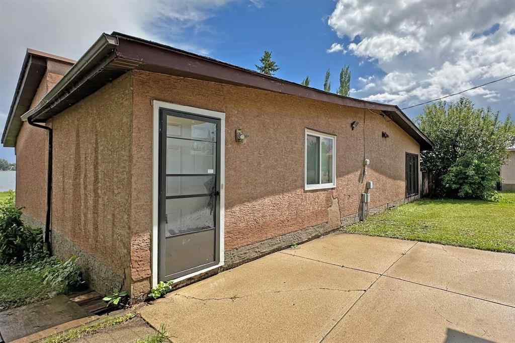 MLS® A2210362 - 648 West Chestermere Drive  in NONE Chestermere, Residential