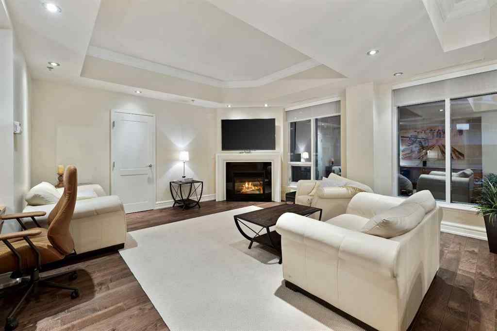 MLS® A2210464 - Unit #305 600 Princeton Way SW in Eau Claire Calgary, Residential