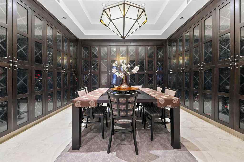 MLS® A2210464 - Unit #305 600 Princeton Way SW in Eau Claire Calgary, Residential