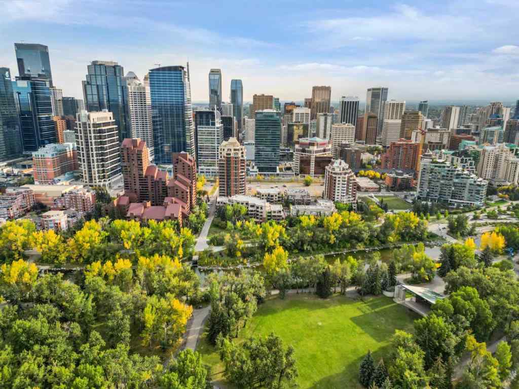MLS® A2210464 - Unit #305 600 Princeton Way SW in Eau Claire Calgary, Residential